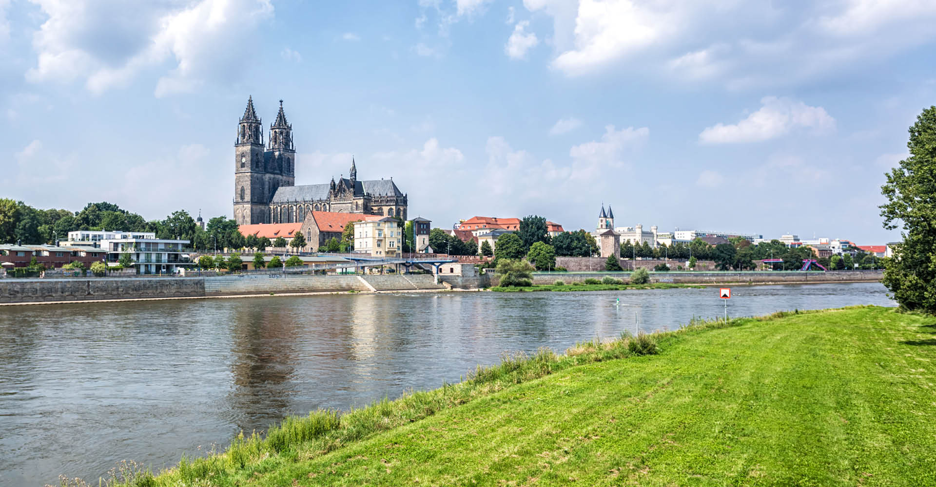 Stadtmotiv einer Stadt in Sachsen-Anhalt